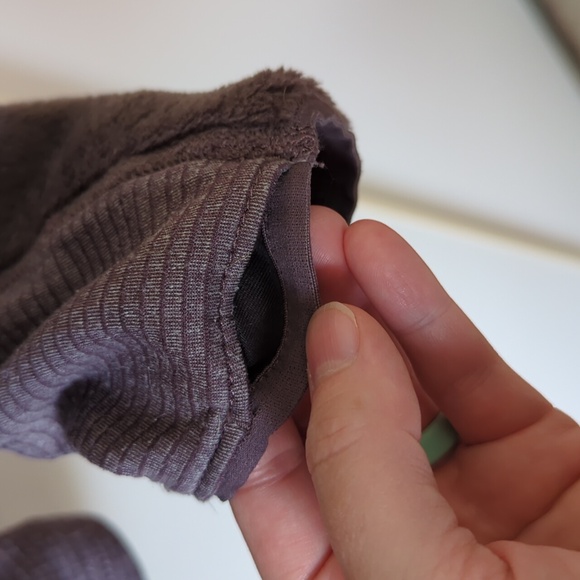 Mountain Hardware Purple Performance Fleece Jacket - Size Small - Picture 5 of 11